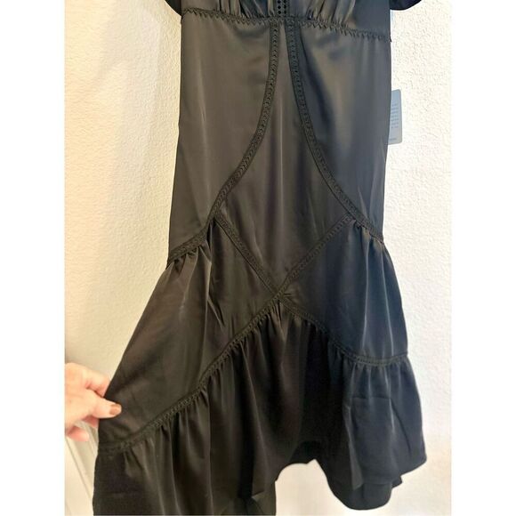 NWT Max Studio Flutter Sleeve Satin Midi Dress in Black. Size XS - Picture 6 of 14